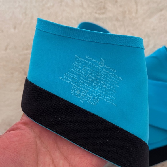 Lululemon Bitty Bracer Bra Size 38C Spry Blue - Picture 7 of 7